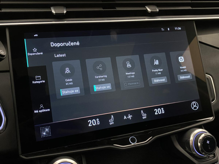 Lynk & Co 01 PHEV DCT AUT 1.maj.