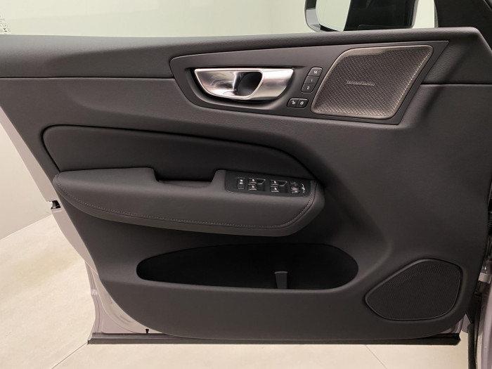 Volvo XC60 T6 AWD AUT DARK ULTRA