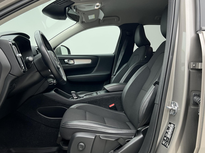 Volvo XC40 D3 MOMENTUM AUT 2.0 d Momentum