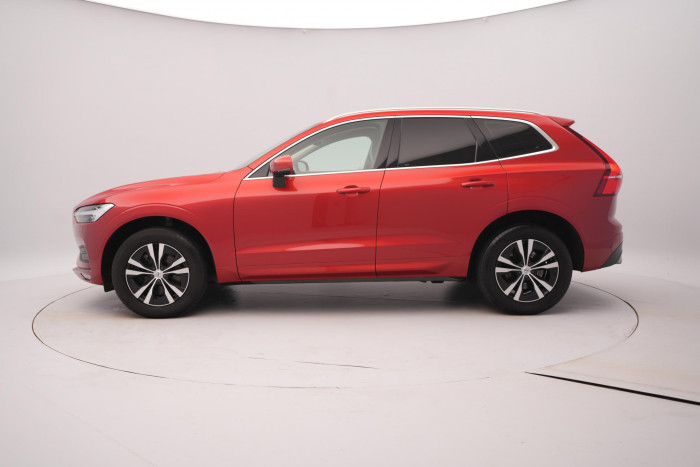 Volvo XC60 B4 AWD MOMENTUM PRO CZ 2.0 Momentum