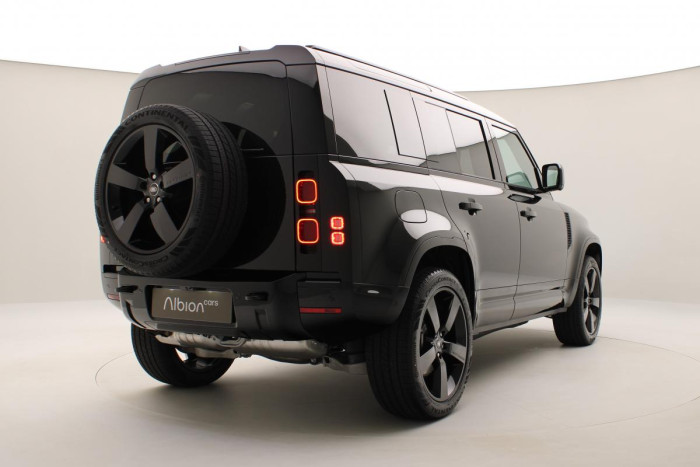 Land Rover Defender 110 D300 X-DYNAMIC HSE AWD AUT 3.0 d Dynamic