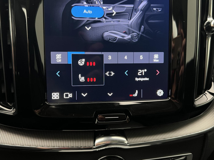 Volvo XC60 T6 AWD RECHARGE PLUS DARK AUT