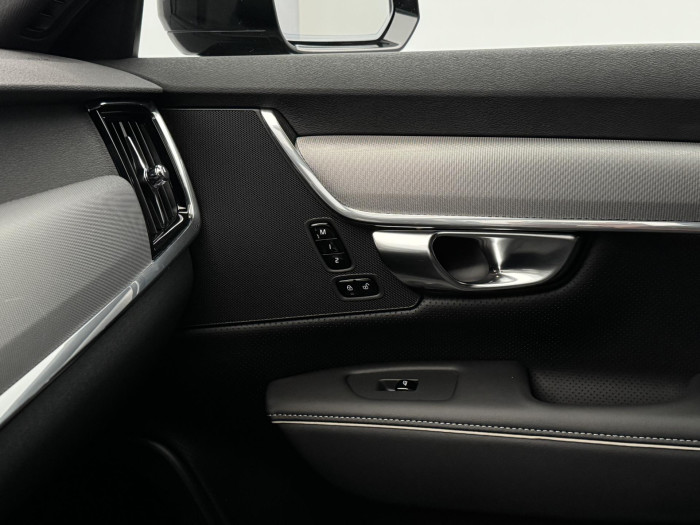 Volvo V90 T6 AWD RECHARGE PLUS