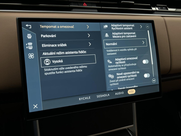 Land Rover Range Rover D350 HSE SWB AWD Aut REZERVACE 3.0 d