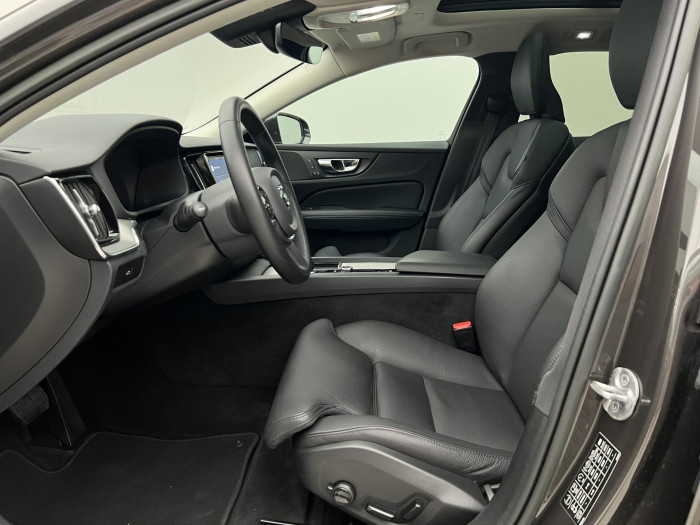 Volvo V60 B4 PLUS BRIGHT AUT 1.maj.