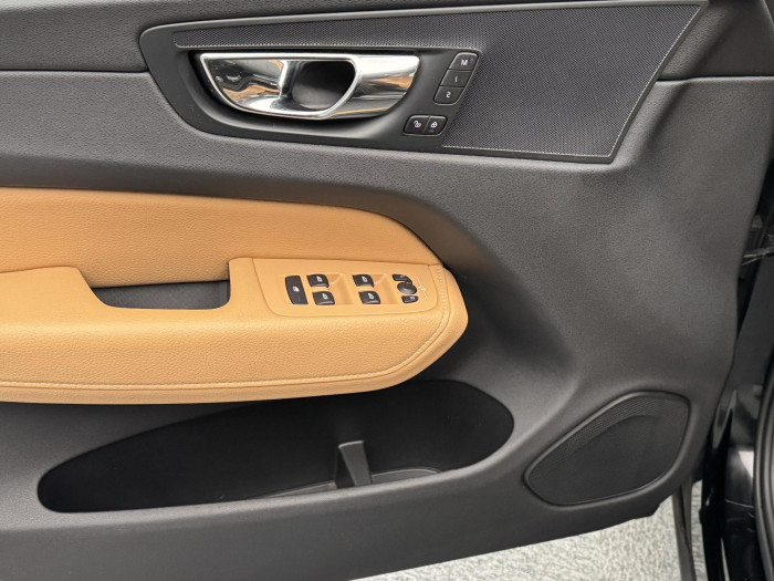 Volvo XC60 D4 AWD INSCRIPTION AUT 2.0 d