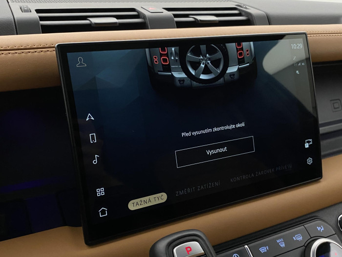 Land Rover Defender D300 HSE AUT AWD REZERVACE 3.0 d