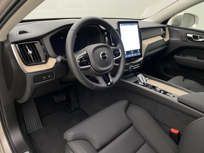 Volvo XC60 T8 AWD RECHARGE BRIGHT PLUS CZ