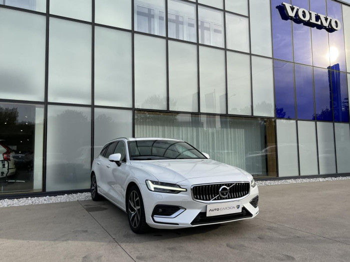 Volvo V60 T6 AWD INSCRIPTION REZERVACE