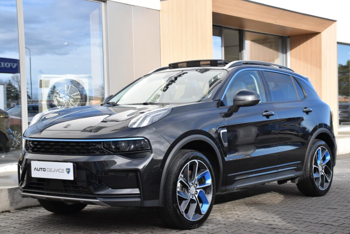 Lynk & Co 01 PHEV DCT AUT 1.maj.