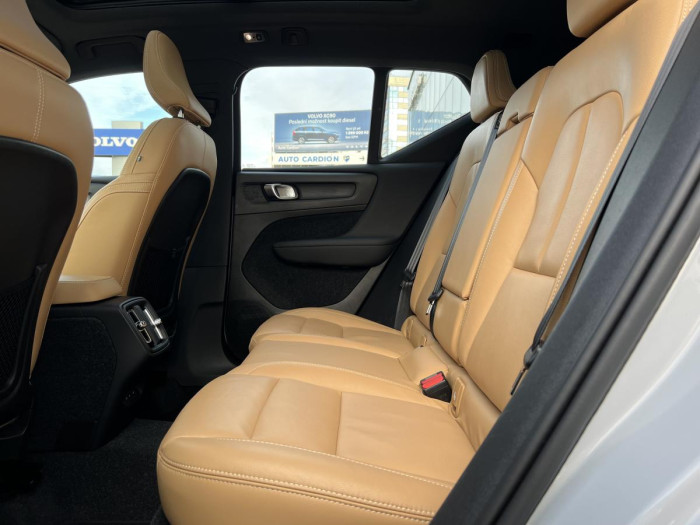 Volvo XC40 D3 INSCRIPTION 1.maj. 2.0 d