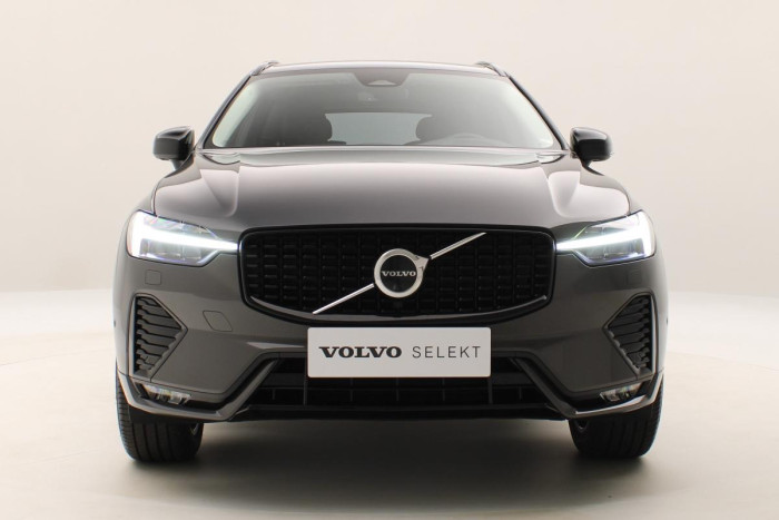 Volvo XC60 B4 PLUS DARK AUT REZERVACE 2.0 Plus