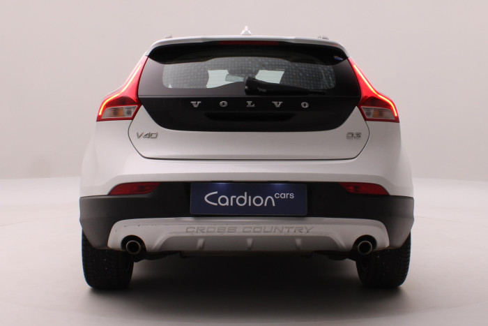 Volvo V40 CC D3 MOMENTUM OCEAN RACE 2.0 d CC CC Momentum