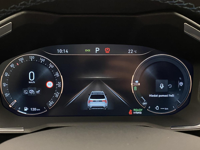 Lynk & Co 01 PHEV DCT AUT REZERVACE