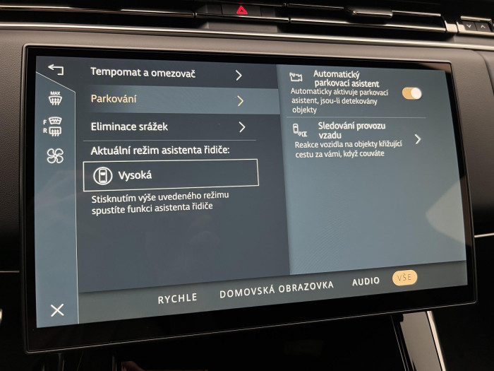 Land Rover Range Rover Sport D300 DYNAMIC SE AWD Aut 3.0 d Dynamic SE