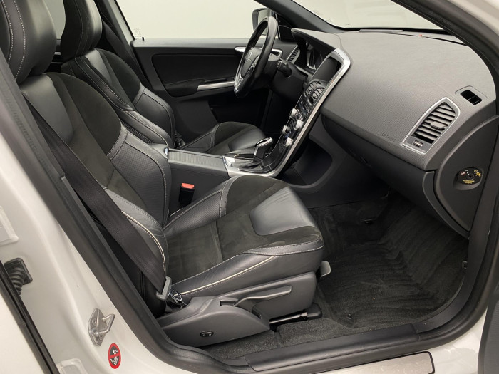 Volvo XC60 D3 MOMENTUM AUT 2.0 d Momentum