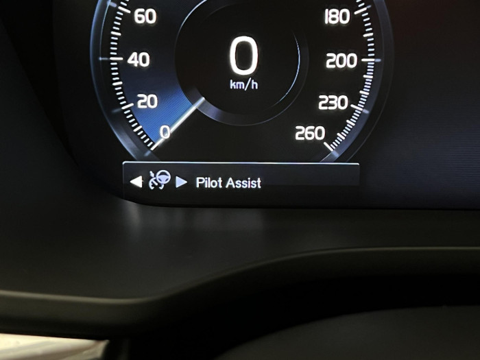 Volvo XC60 B5 AWD INSCRIPTION AUT