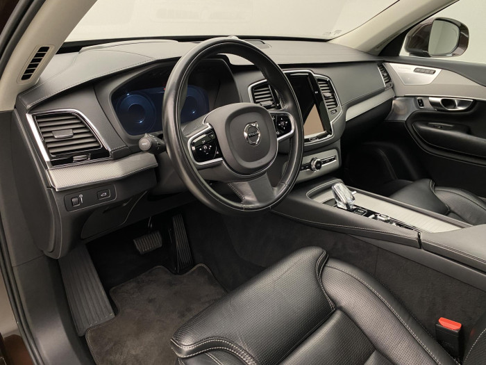 Volvo XC90 B5 AWD INSCRIPTION AUT CZ 7m