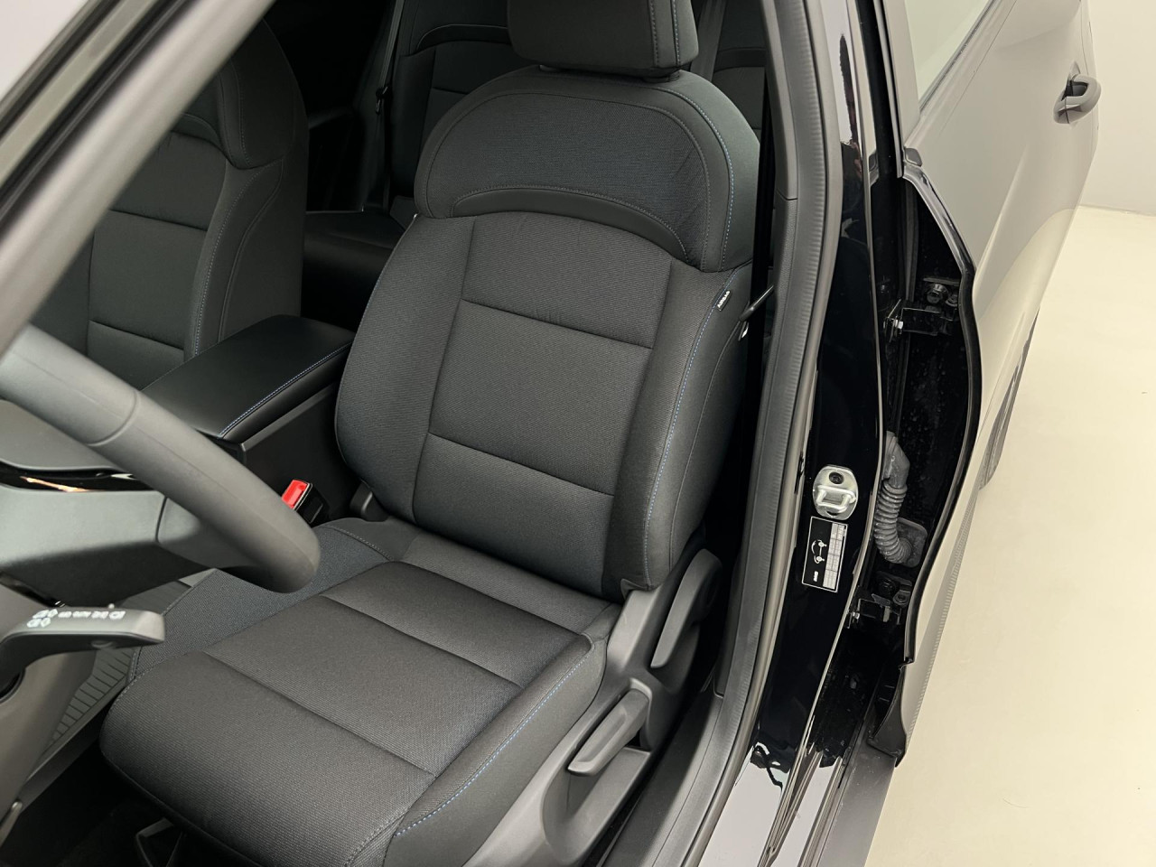 MG MG4 EV EMOTION 51kWh AUT 1.maj.