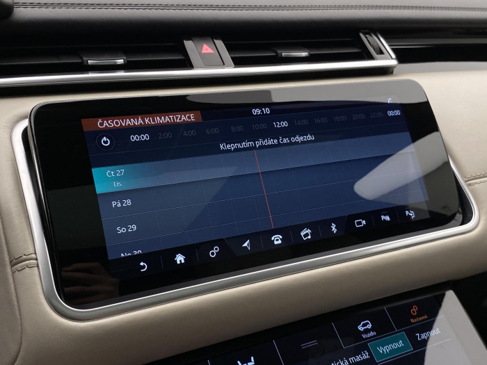 Land Rover Range Rover Velar D275 R-DYNAMIC AWD REZERVACE 3.0 d Dynamic