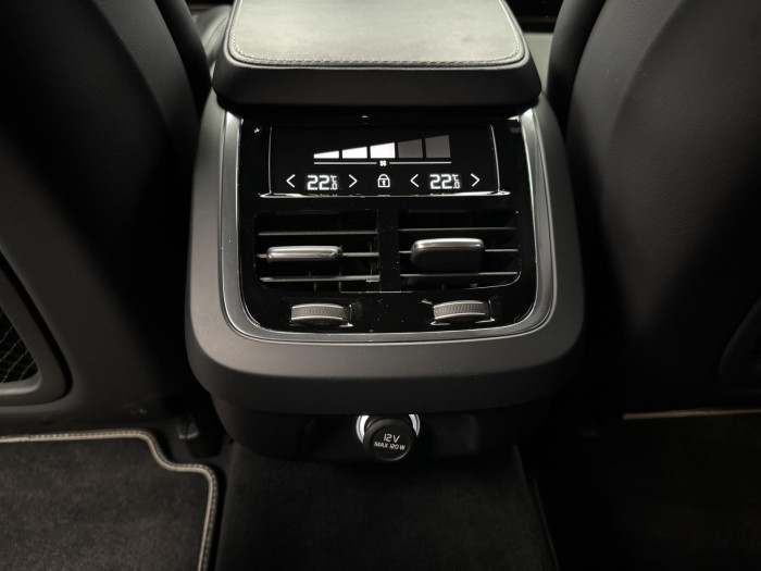Volvo V90 T4 R-DESIGN AUT
