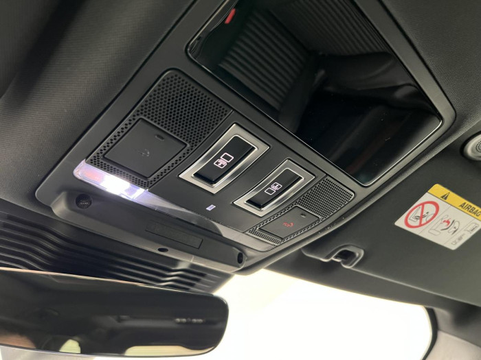 Land Rover Discovery D250 DYNAMIC SE AWD Aut 3.0 d Dynamic SE