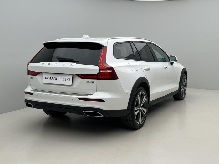 Volvo V60 CC B4 AWD AUT 1.maj. 2.0 CC CC