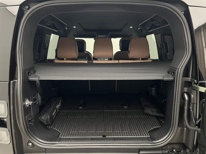 Land Rover Defender 110 D350 X-DYNAMIC HSE AWD AUT 3.0 d Dynamic