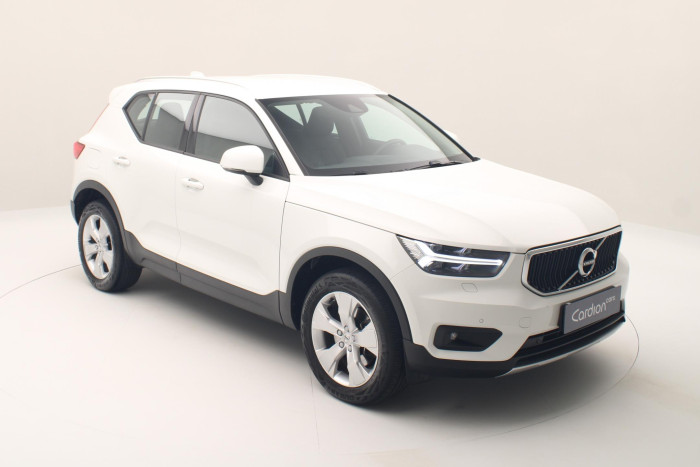 Volvo XC40 B4 AWD MOMENTUM PRO AUT 1.maj 2.0 Momentum