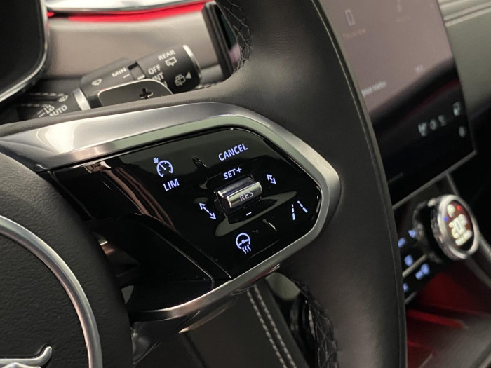 Jaguar F-Pace D300 R-DYNAMIC HSE AWD AUT 3.0 d Dynamic