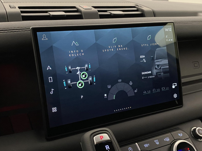 Land Rover Defender 110 D300 X-DYNAMIC SE AWD AUT 3.0 d Dynamic SE