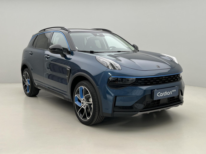 Lynk & Co 01 PHEV DCT 1.maj.