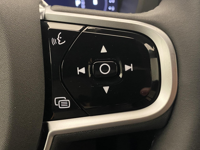 Volvo XC60 B5 AWD AUT DARK PLUS