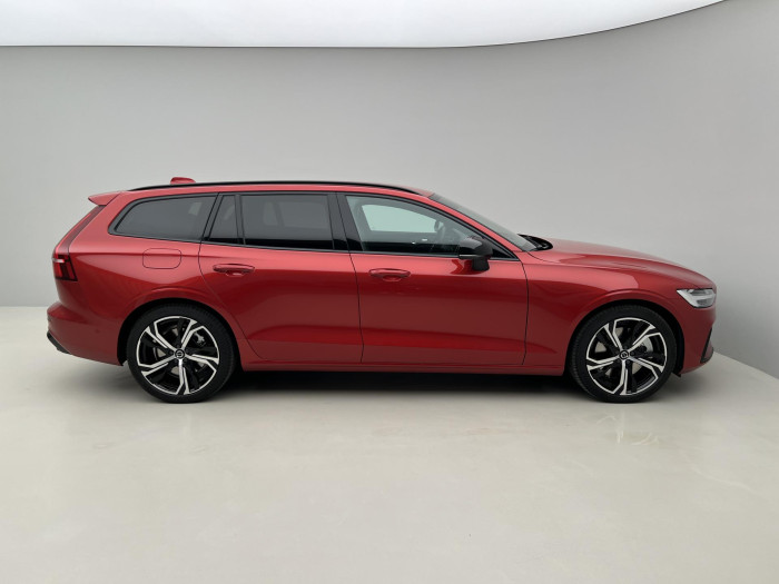 Volvo V60 T6 AWD AUT RECHARGE DARK PLUS
