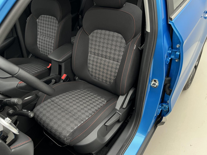 MG ZS 1.5 ESSENTIAL PLUS CZ