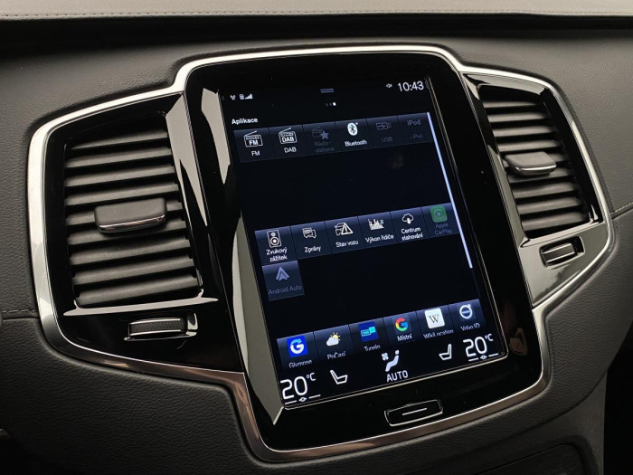 Volvo XC90 B5 AWD INSCRIPTION REZERVACE