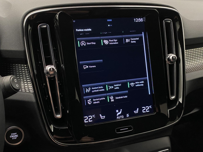 Volvo XC40 T3 R-DESIGN AUT 1.maj.