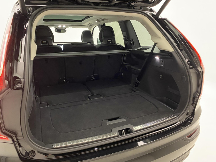 Volvo XC90 T8 AWD RECHARGE DARK PLUS 7m