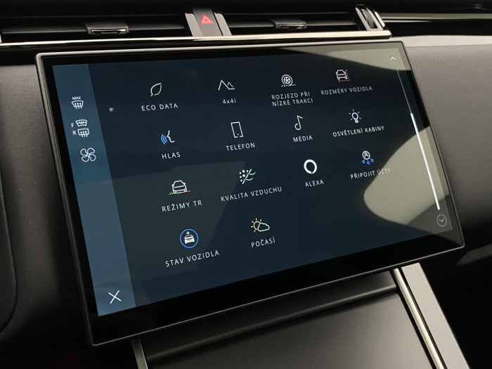 Land Rover Range Rover Velar REZERVACE!