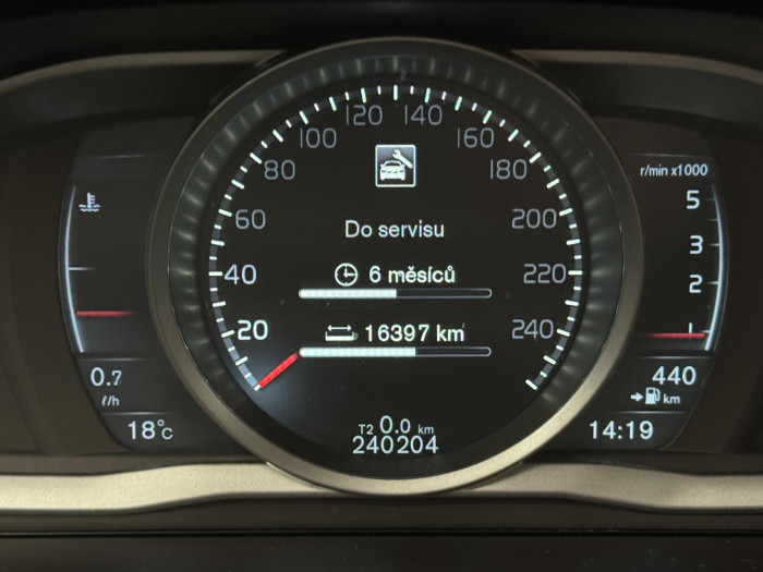 Volvo XC60 D4 MOMENTUM AUT CZ 2.4 d Momentum