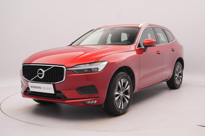 Volvo XC60 B4 AWD MOMENTUM PRO CZ 1.maj 2.0 Momentum