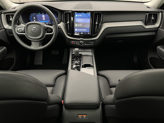Volvo XC60 T6 AWD RECHARGE ULTRA BRIGHT
