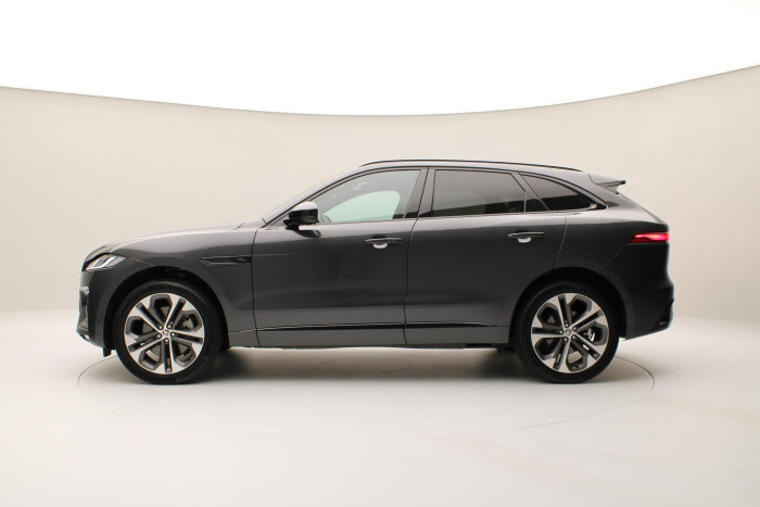 Jaguar F-Pace REZERVACE