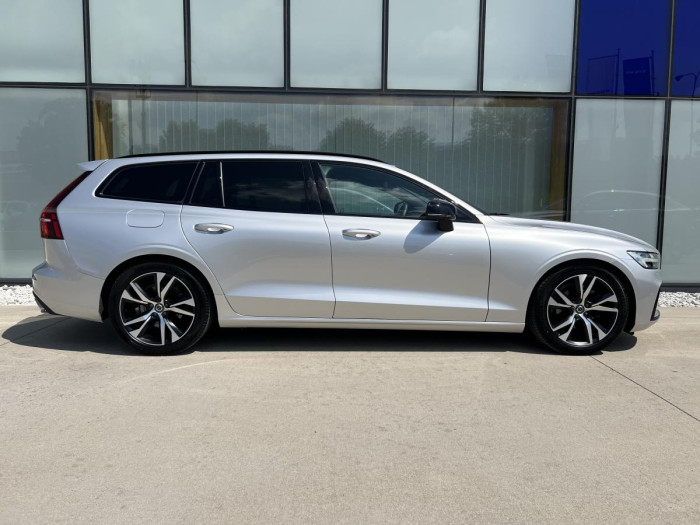 Volvo V60 B4 R-DESIGN Aut 1.maj.