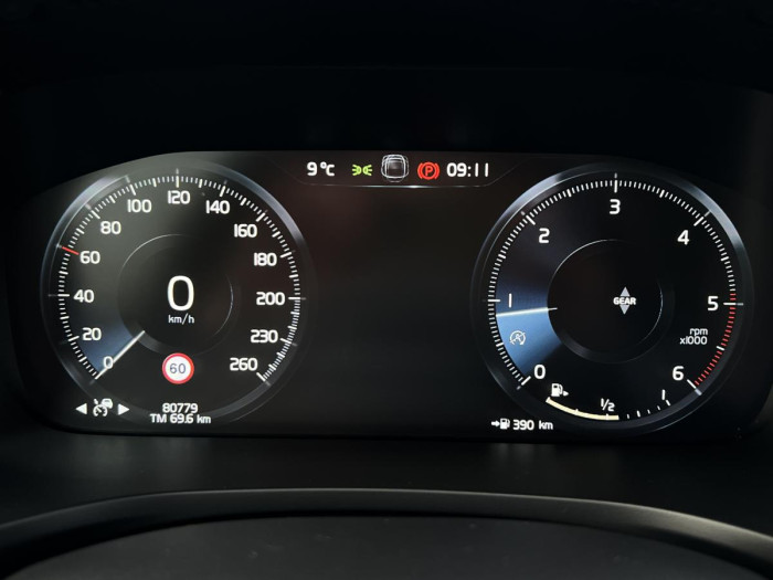 Volvo V60 D3 MOMENTUM 1.maj. 2.0 d Momentum
