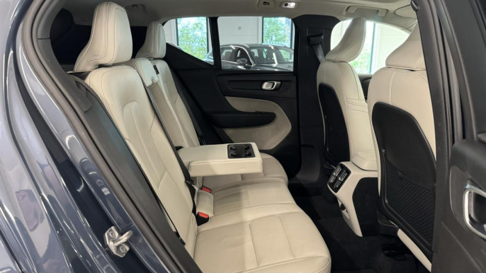Volvo XC40 T5 AWD INSCRIPTION AUT