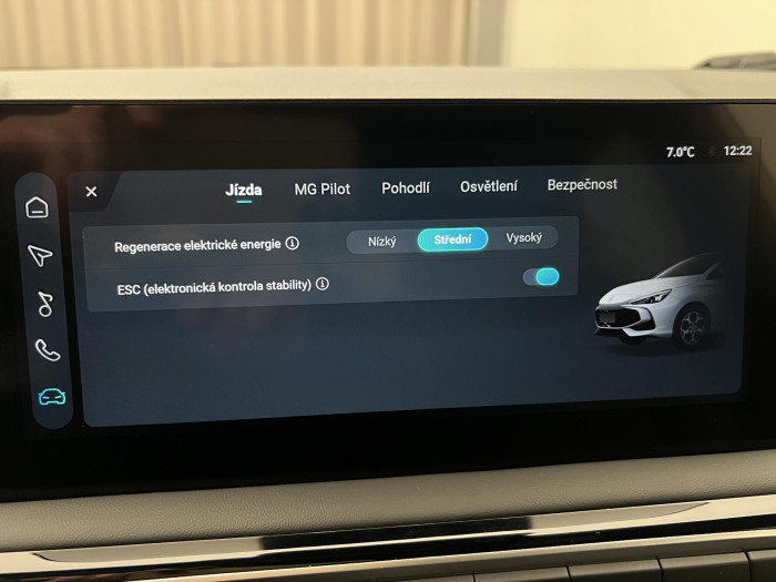 MG MG3 EXCLUSIVE HYBRID+ AUT CZ 1.maj 1.5 Exclusive