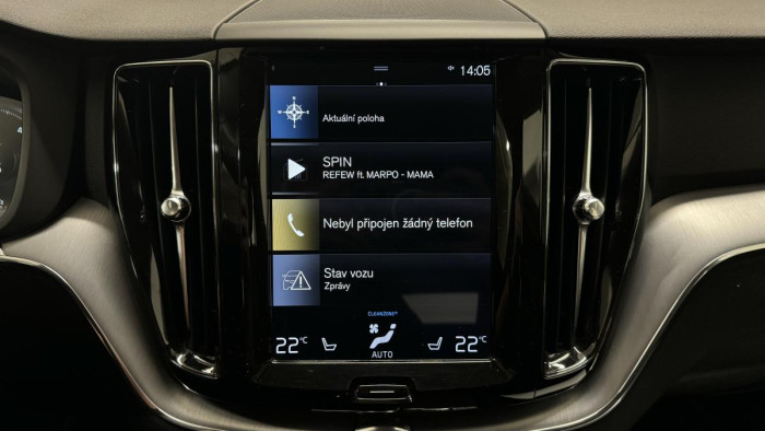 Volvo XC60 D4 AWD MOMENTUM REZERVACE 2.0 d Momentum