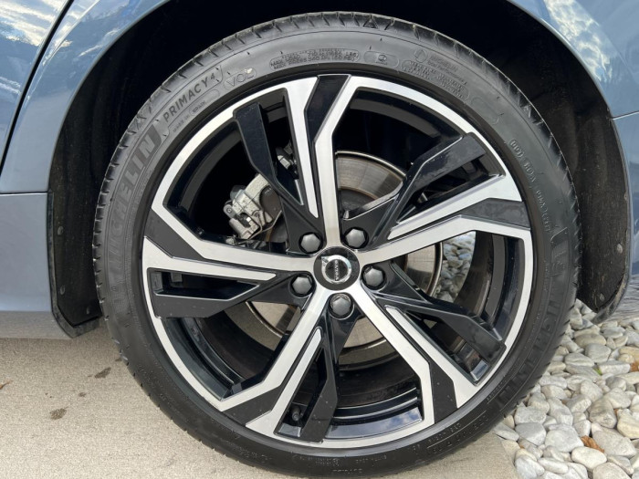 Volvo V60 B4 ULTIMATE BRIGHT Aut 1.maj.