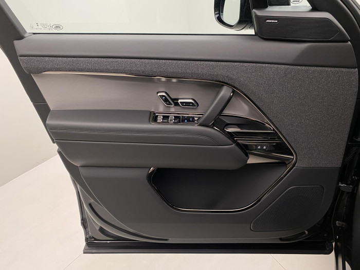 Land Rover Range Rover Sport P460e DYNAMIC SE AWD AUT 3.0 Dynamic SE